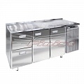 Стол охлаждаемый СХСст-700-3 1900*700*850 3 стекл. двери, гастронорм., агрегат сбоку, задняя стенка оцинк.