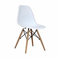 Стул для столовых Eames белый (пластик/металл/деревянные ножки)